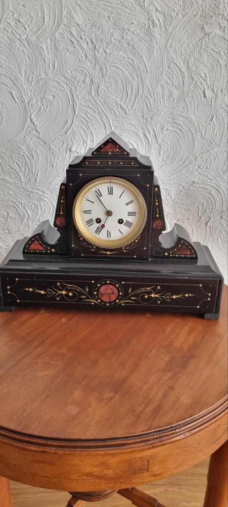 Antieke Zwarte Marmeren Pendule - Goed Werkend!, Antiek en Kunst, Antiek | Klokken, Ophalen of Verzenden