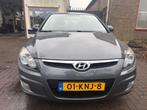 Hyundai I30 1.4i Blue Dynamic, Voorwielaandrijving, Stof, Gebruikt, 4 cilinders