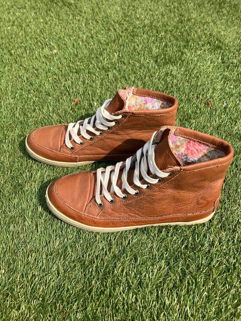 Sasha Sneakers Cognac Gebloemd Maat 38, Kleding | Dames, Overige kleuren, Ophalen of Verzenden, Sneakers of Gympen, Zo goed als nieuw
