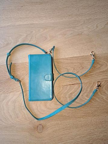 iPhone 11 Hoesje met Koord - Zo Goed Als Nieuw! beschikbaar voor biedingen