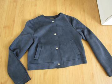 Blauw suede look jasje maat 38 beschikbaar voor biedingen