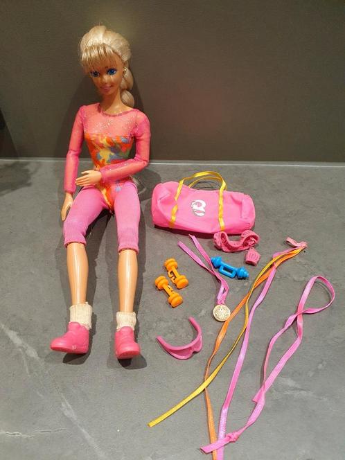 Gymnastiek Barbie, Kinderen en Baby's, Speelgoed | Poppen, Gebruikt, Ophalen of Verzenden