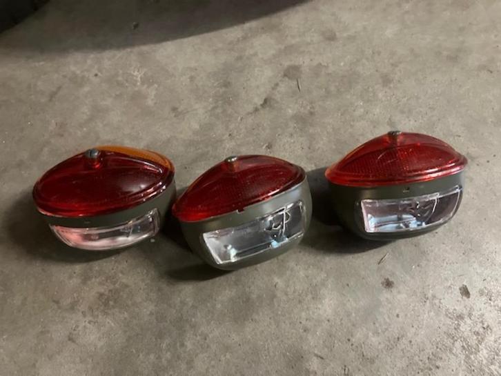 Jeep Nekaf achterlichten compleet en old stock NL leger, Verzamelen, Militaria | Algemeen, Landmacht, Overige typen, Nederland