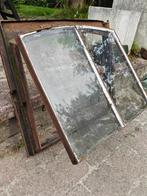 Nostalgisch gietijzeren dakraam, gratis!, Doe-het-zelf en Verbouw, Glas en Ramen, Ophalen, Gebruikt, Minder dan 80 cm, Minder dan 80 cm