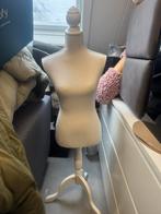 Kledingpop paspop, Ophalen