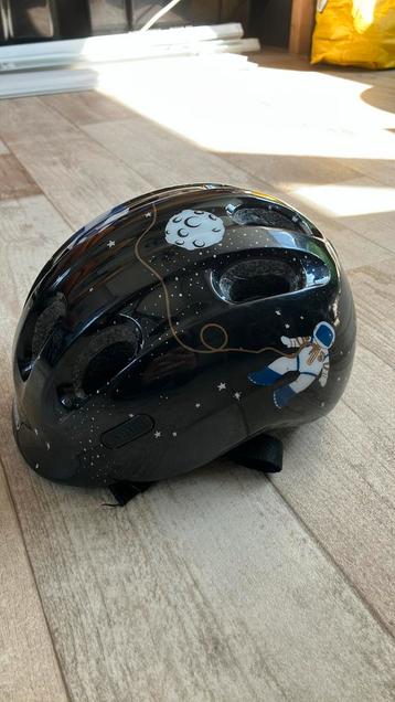 Abus Smiley 2.0 fietshelm (small) 45-50 cm Ruimte thema beschikbaar voor biedingen