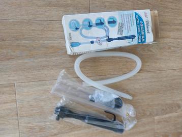 Aquarium stofzuiger beschikbaar voor biedingen