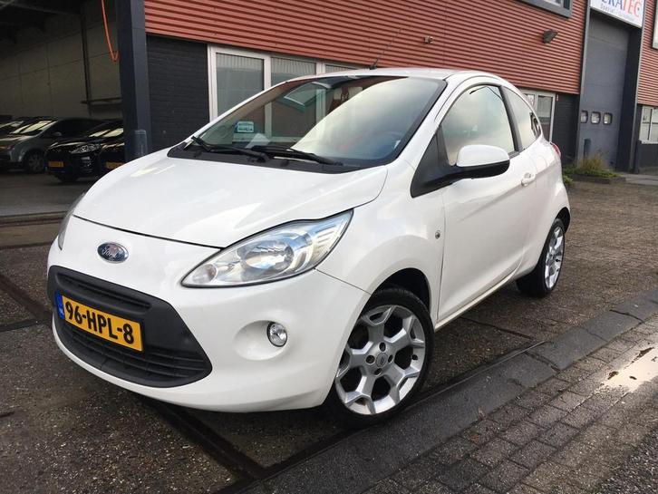 Ford Ka 1.2 Titanium Airco | Centrale portier vergrendeling, Auto's, Ford, Bedrijf, Te koop, Ka, ABS, Airbags, Airconditioning