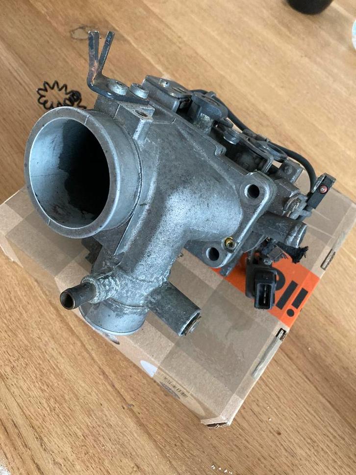 Gasklephuis G60 en 16V, Auto-onderdelen, Motor en Toebehoren, Volkswagen, Gebruikt, Ophalen of Verzenden