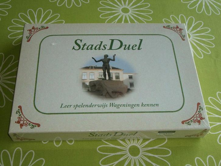 Nieuw in seal: Stads Duel Wageningen, Hobby en Vrije tijd, Gezelschapsspellen | Bordspellen, Nieuw, Een of twee spelers, Drie of vier spelers