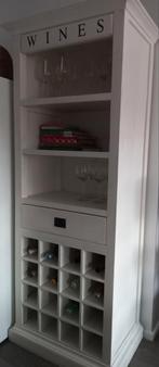 Wijnkast in landelijke stijl., Ophalen of Verzenden, Zo goed als nieuw