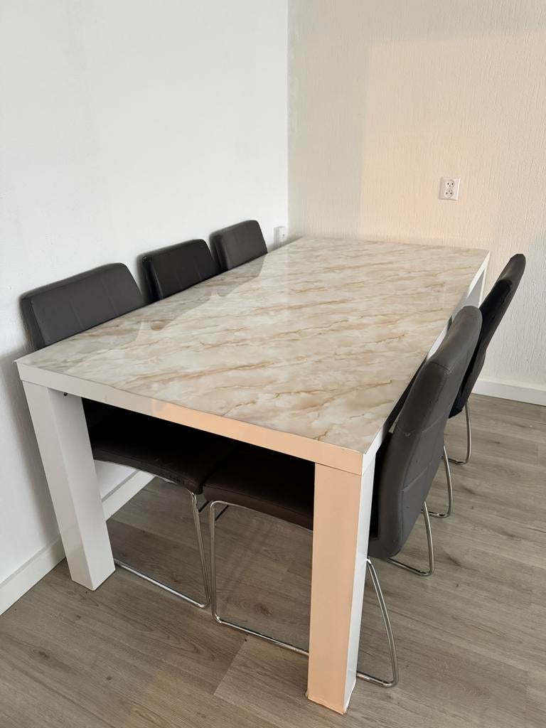 IKEA TORESUND eettafel, inclusief 5 stoelen., Huis en Inrichting, Tafels | Eettafels, Zo goed als nieuw, Vijf personen of meer