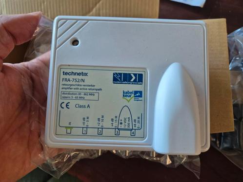 Signaalversterker technetix, Audio, Tv en Foto, Televisie-accessoires, Zo goed als nieuw, Ophalen of Verzenden