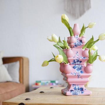 Tulpenvaas - Roze - Bloemen  - Heinen Delfts Blauw. beschikbaar voor biedingen