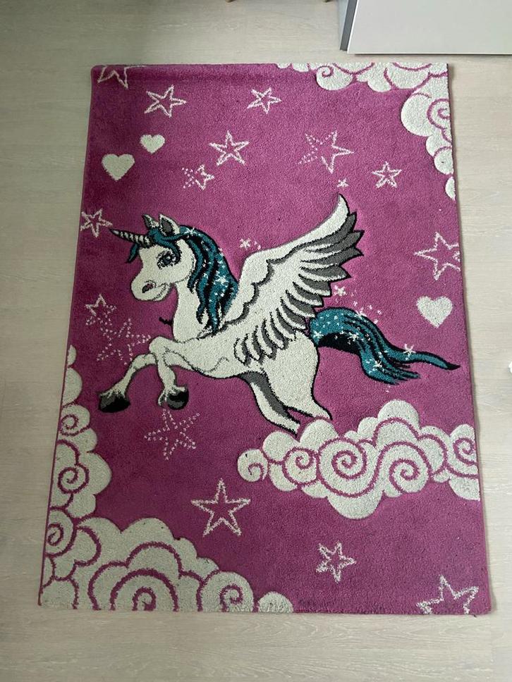Vloerkleed Eenhoorn Fuchsia 120x170, Huis en Inrichting, Stoffering | Tapijten en Kleden, Zo goed als nieuw, 100 tot 150 cm, 150 tot 200 cm