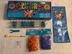 Rainbow Loom original set met naald en 2 nieuwe zakjes!, Hobby en Vrije tijd, Knutselen, Ophalen of Verzenden, Zo goed als nieuw