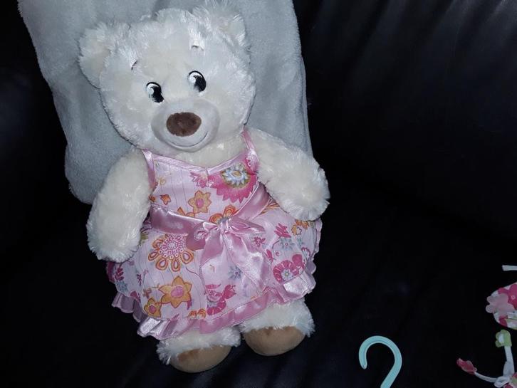 BUILD A BEAR en KLEDING, Kinderen en Baby's, Speelgoed | Knuffels en Pluche, Zo goed als nieuw, Beer, Ophalen of Verzenden