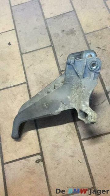 Versnellingsbak steun Mini R50 R52 R53 22316756221 beschikbaar voor biedingen