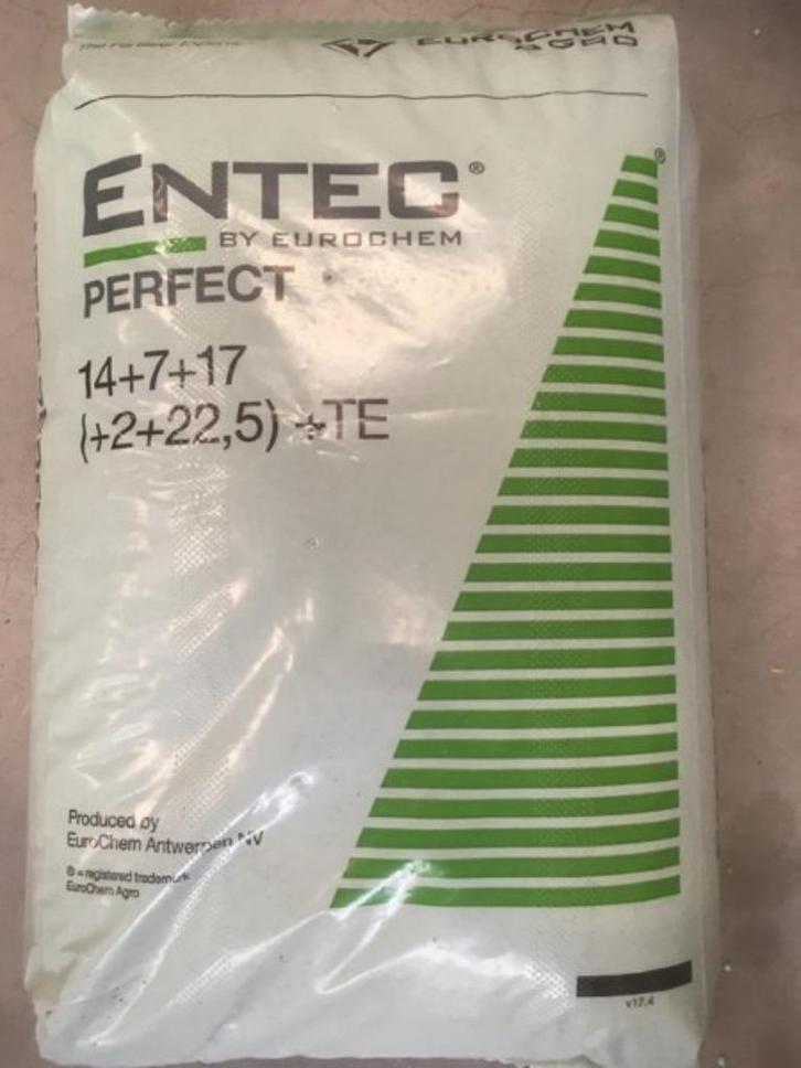 Entec perfect kunstmest voor mooi groen gras 32,50 euro!, Tuin en Terras, Aarde en Mest, Kunstmest, Ophalen