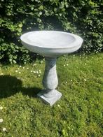 Betonnen vogelschaal op voet voerschaal vogelbad, Tuin en Terras, Tuinbeelden, Ophalen, Nieuw
