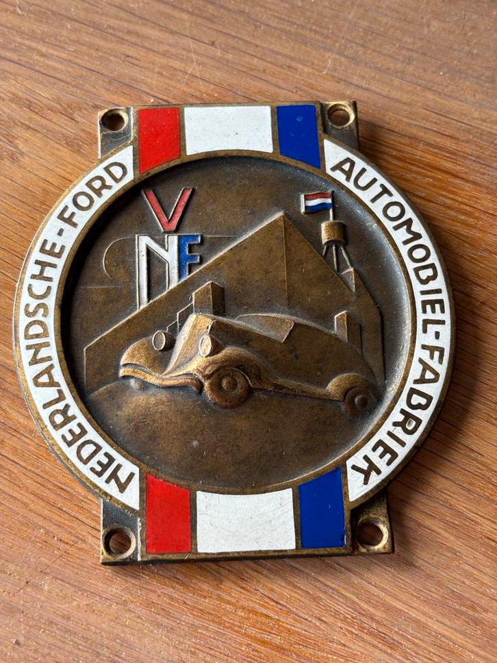 Zeldzaam Ford embleem jaren '30, Verzamelen, Automerken, Motoren en Formule 1, Gebruikt, Auto's, Ophalen of Verzenden