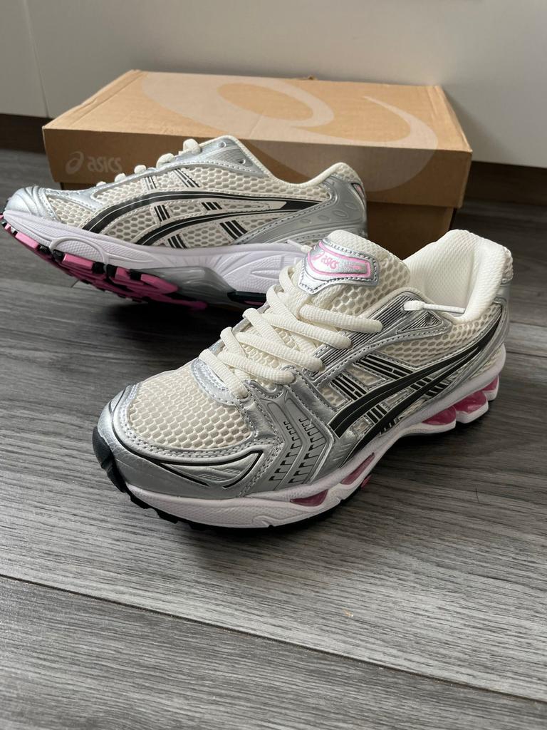 Asics Gel Kayano 14 Pink, Ophalen of Verzenden, Zo goed als nieuw, Hardloopschoenen, Asics