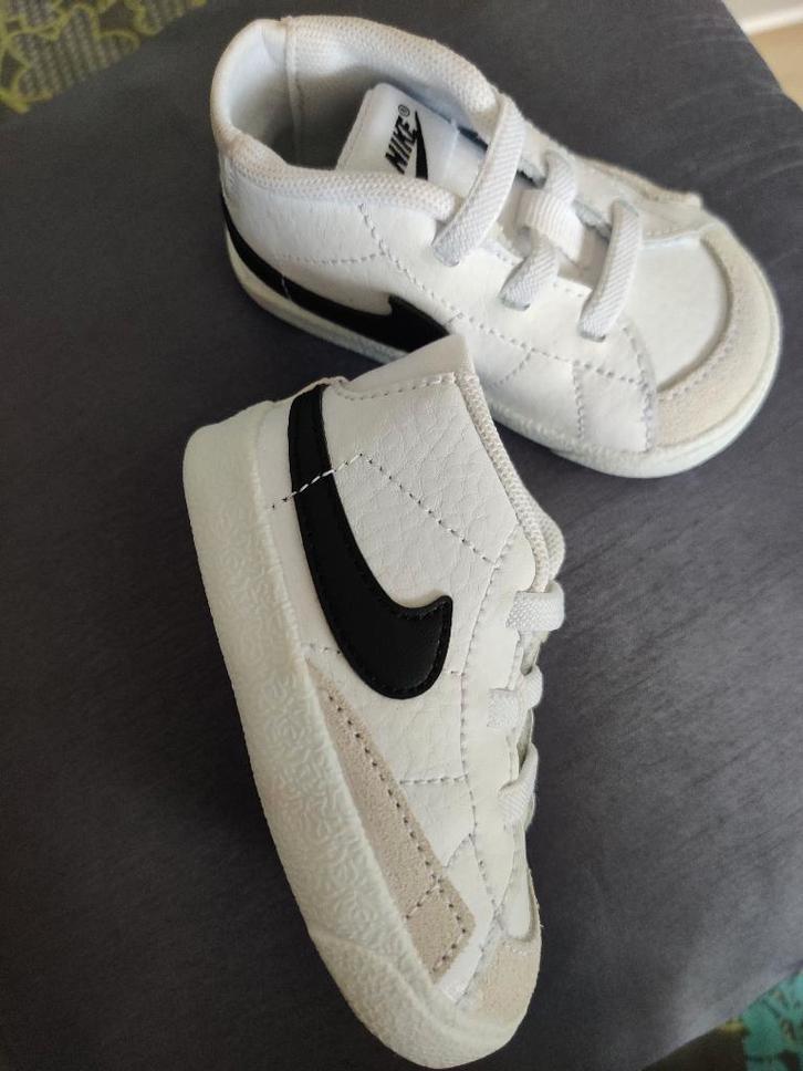 Babyschoentjes Nike, nieuw!!, Kinderen en Baby's, Babykleding | Schoentjes en Sokjes, Nieuw, Jongetje of Meisje, Schoentjes, Ophalen of Verzenden