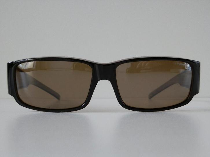 Polaroid zonnebril. Polaroid 8100 B., Sieraden, Tassen en Uiterlijk, Zonnebrillen en Brillen | Dames, Zo goed als nieuw, Zonnebril