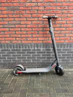 Ninebot elektrische step, Fietsen en Brommers, Steps, Ophalen of Verzenden, Zo goed als nieuw, Elektrische step (E-scooter)