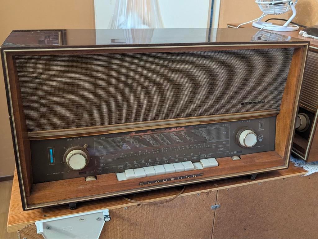 Blaupunkt radio met FM, Ophalen