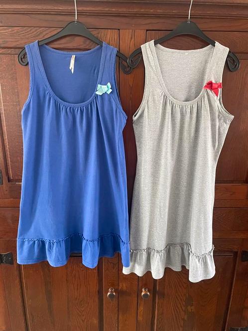 2 Z.g.a.n Livera Nachthemden /Grijze maat M - Blauwe maat L, Kleding | Dames, Pyjama's, Zo goed als nieuw, Maat 38/40 (M), Ophalen