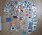 Grote set kralen, met letters, bloemetjes, fruit, rond, plat, Hobby en Vrije tijd, Kralen en Sieraden maken, Ophalen of Verzenden
