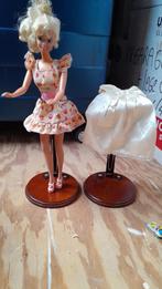 oude barbie pop, Verzamelen, Poppen, Ophalen of Verzenden, Zo goed als nieuw, Pop