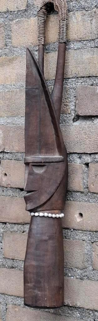 Afrika. Houtsnijwerk.  52 cm. beschikbaar voor biedingen