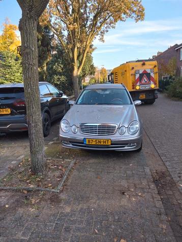 Mercedes-Benz E-Klasse 3.0 E280 Combi AUT 2005 Grijs beschikbaar voor biedingen