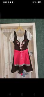 Tiroler jurkje karnaval maat m, Maat 38/40 (M), Carnaval, Ophalen of Verzenden, Zo goed als nieuw