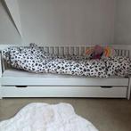 Wit peuterbed Petite Amélie met lade, Kinderen en Baby's, Kinderkamer | Bedden, Ophalen, Gebruikt, 70 tot 85 cm, Lattenbodem