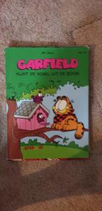 Garfield Kijkt de vogel uit de boom, Gelezen, Ophalen of Verzenden, Eén stripboek