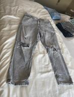 Dames spijkerbroek ripped  kleur grijs maat 42, Ophalen of Verzenden, Zo goed als nieuw, Grijs, W33 - W36 (confectie 42/44)