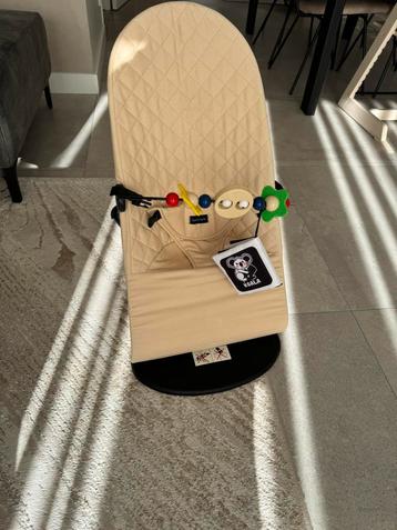 Baby bouncer zo goed als nieuw beschikbaar voor biedingen