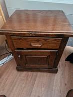 2 x donker eiken nachtkastjes vinted, Antiek en Kunst, Antiek | Meubels | Kasten, Ophalen