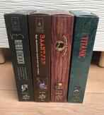 4 moordpuzzels 1000 titanic A hitckock baantjer en S holmes, Hobby en Vrije tijd, Ophalen of Verzenden, 500 t/m 1500 stukjes, Zo goed als nieuw