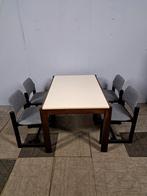 Vintage pastoe? Eetkamerset , 4 stoelen met tafel, 4 tot 6 stoelen, Gebruikt, Ophalen of Verzenden, Vintage dutch design