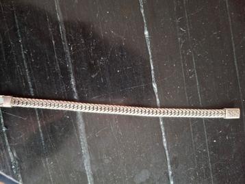 Biba armband beschikbaar voor biedingen