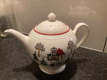 Kerstservies Wedgwood Christmas beschikbaar voor biedingen