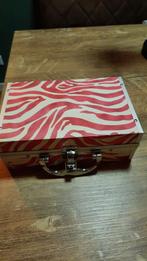 Meiden make up koffertje, Hard kunststof, Minder dan 50 cm, Ophalen of Verzenden, Zo goed als nieuw