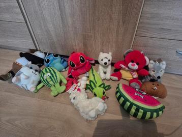 diverse kleine knuffels 14 stuks beschikbaar voor biedingen