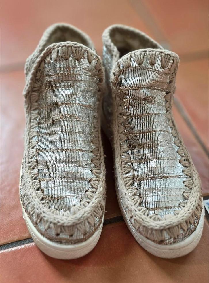 Mou Boots € 55,- maat 37, Kleding | Dames, Schoenen, Zo goed als nieuw, Beige, Ophalen of Verzenden