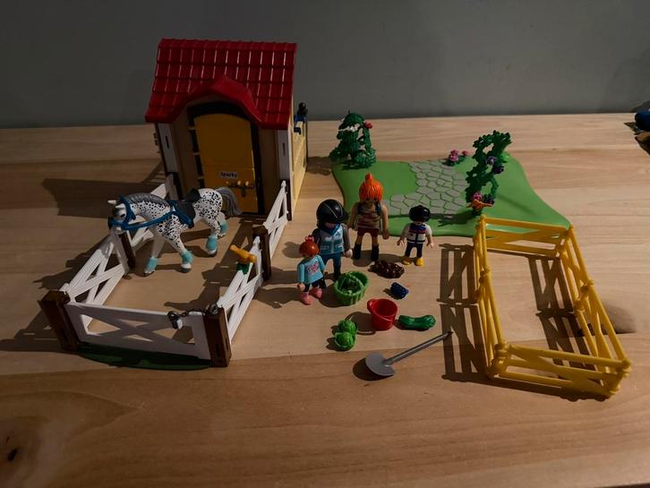 Playmobil paardenstal Sparky grasveld en extra omheining, Kinderen en Baby's, Speelgoed | Playmobil, Zo goed als nieuw, Ophalen of Verzenden