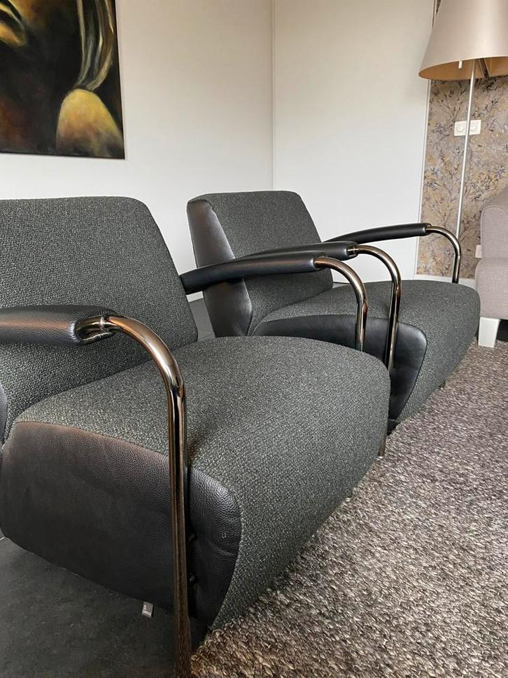 Leolux scylla + poef, Huis en Inrichting, Fauteuils, Zo goed als nieuw, 75 tot 100 cm, Ophalen of Verzenden